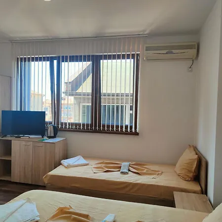 M&d Pensjonat Nesebyr