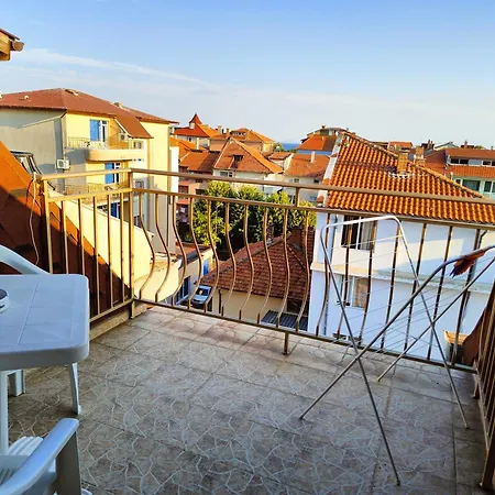 M&d Pensjonat Nesebyr