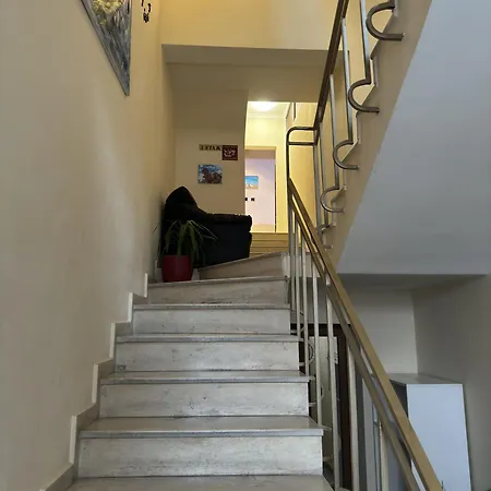 Pensjonat M&d Nesebyr