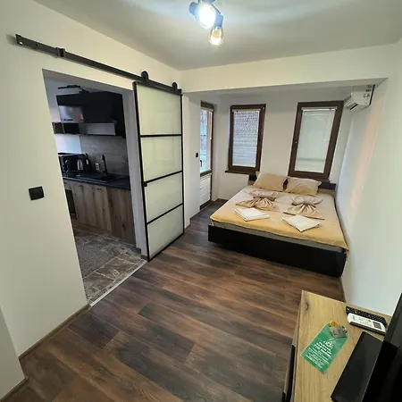 M&d 招待所 内塞伯尔