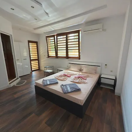 Pensionat M&d Nesebar
