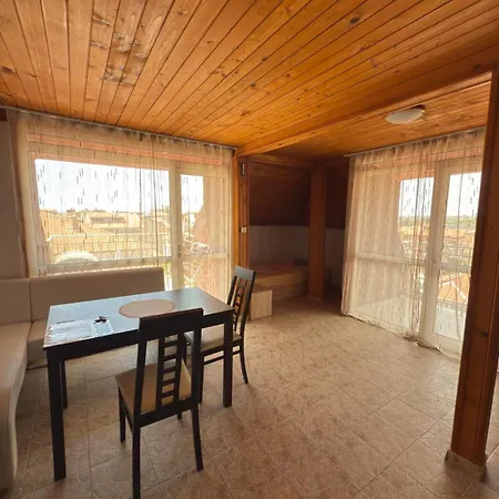 招待所 M&d 内塞伯尔