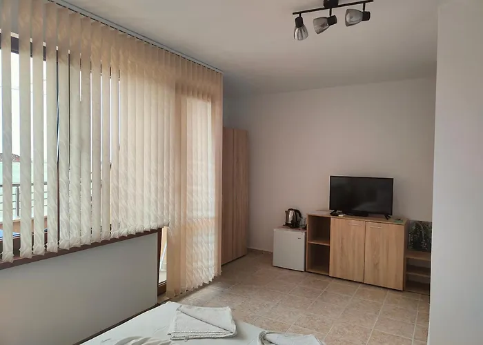 Casa de hóspedes M&d 4*