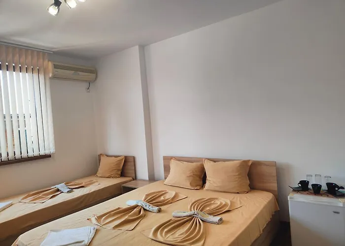 Casa de hóspedes M&d 4*