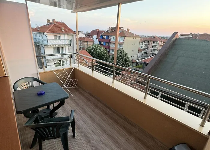 Casa de hóspedes M&d 4*