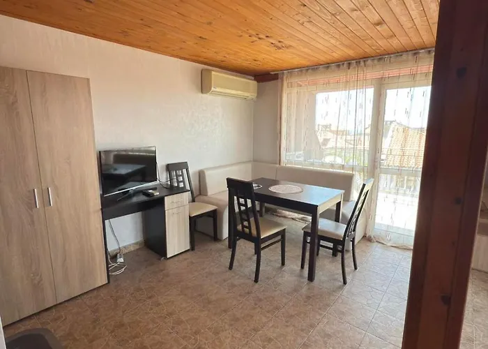 M&d Casa de hóspedes Nesebar