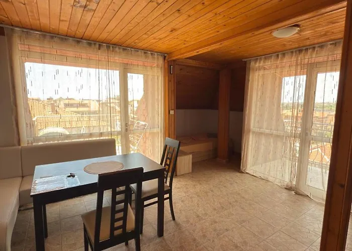 Casa de hóspedes M&d Nesebar